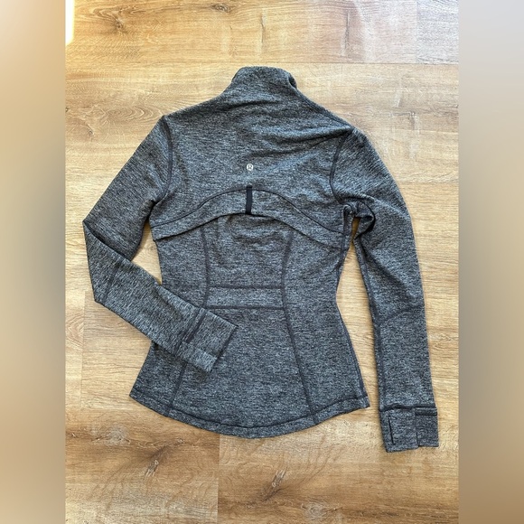 Lululemon Define Jacket Size 6 Long Sleeve Full Zip
Heathered Black - Picture 8 of 15